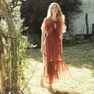 Doen Antoinette Dress Size Small Tamarillo Prairie Paisley